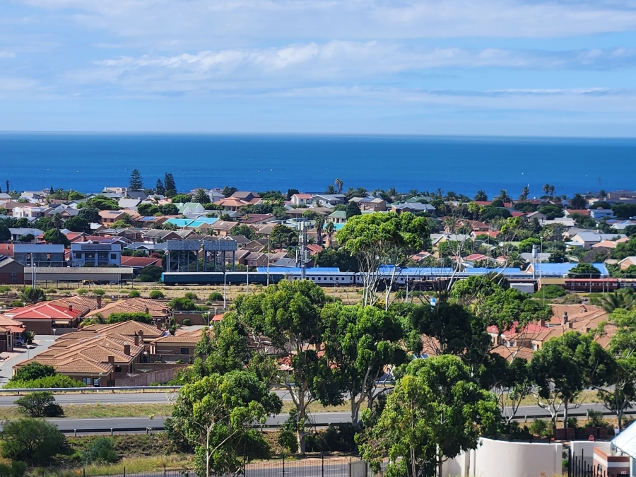 0 Bedroom Property for Sale in Menkenkop Western Cape